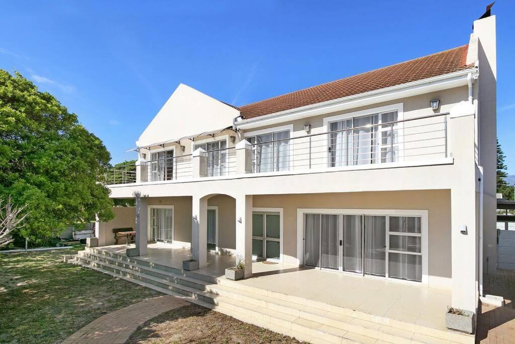 Villa Prestigious Guest Cape Town